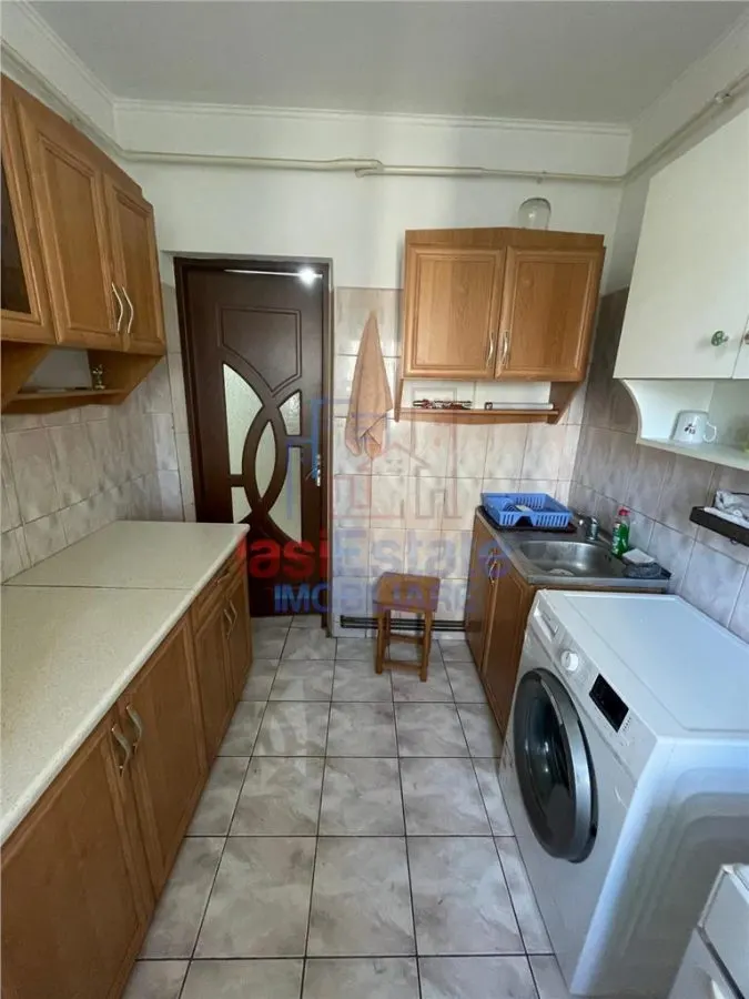 Alexandru cel Bun - Inchiriere - Apartament 2 camere decomandat - foto 14