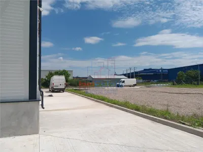 Vis a vis de METRO spatiu de birouri 108mp si teren 866mp doua cai de acces auto - foto 12