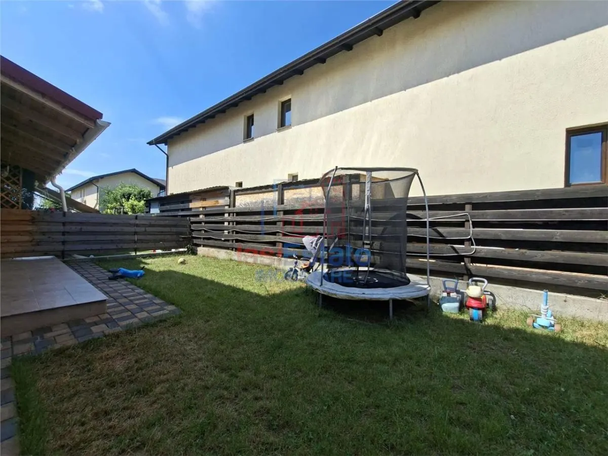 Fara comision - Casa cu 4 camere 2 bai mobilata și utilata zona Miroslava - foto 12