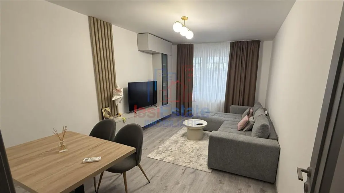 Apartament 3 camere, spațios, mobilat și utilat, zonă liniștită – Alexandru cel Bun - foto 1