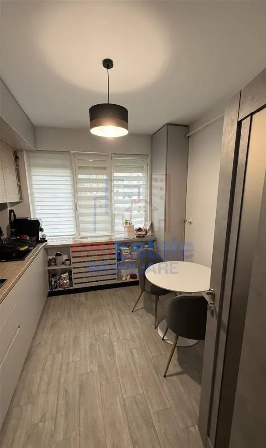 Apartament 3 camere, spațios, mobilat și utilat, zonă liniștită – Alexandru cel Bun - foto 5