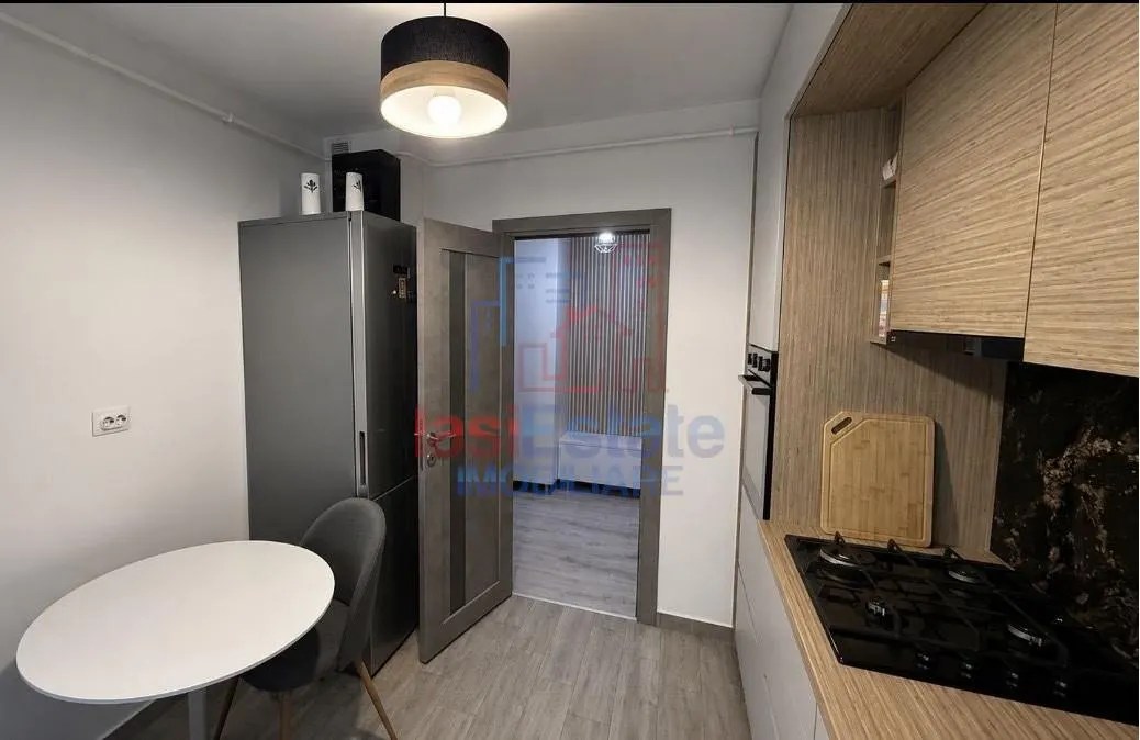 Apartament 3 camere, spațios, mobilat și utilat, zonă liniștită – Alexandru cel Bun - foto 9
