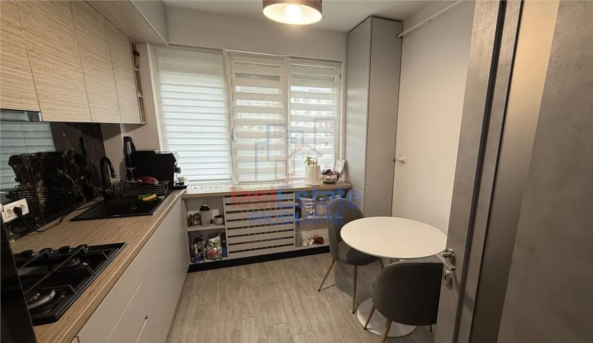 Apartament 3 camere, spațios, mobilat și utilat, zonă liniștită – Alexandru cel Bun - foto 10