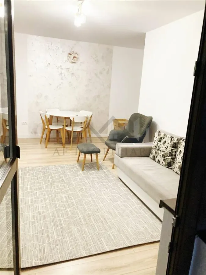 Apartament cu 2 camere de inchiriat - foto 1