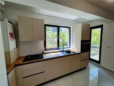 Apartament la prima inchiriere cu parcare inclusa - foto 4
