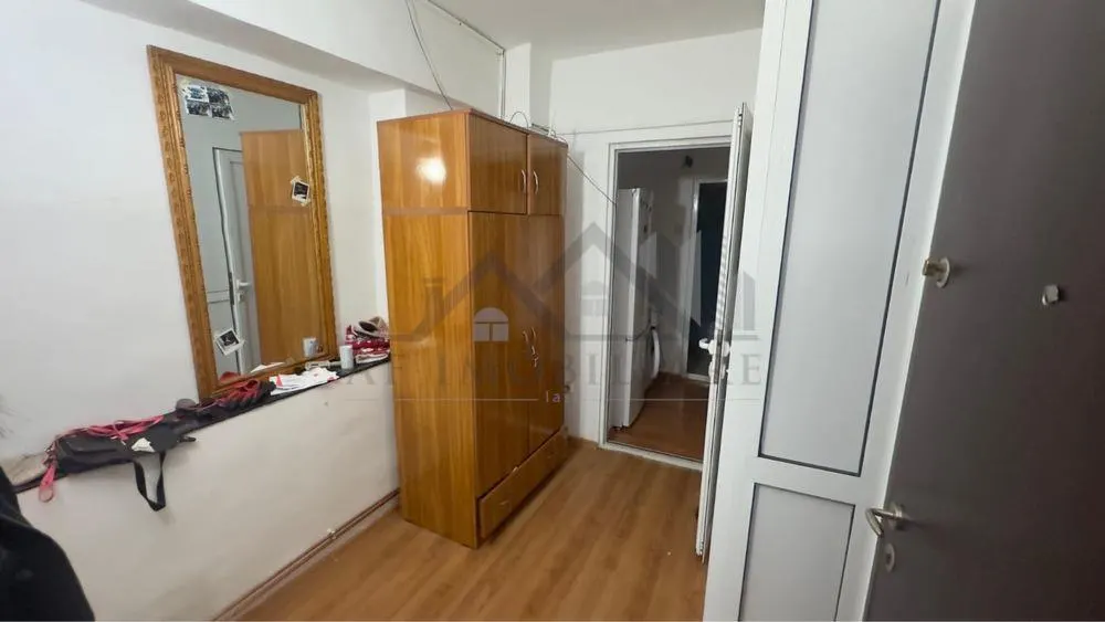 Apartament 2 camere Rond Vechi - Nicolina - foto 2