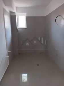 Visani, APARTAMENT 4CD la casa cu teren si toate utilitatile - foto 4