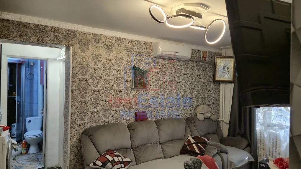 Apartament 3 camere, gata de mutare – Podu Roș, parter - foto 3