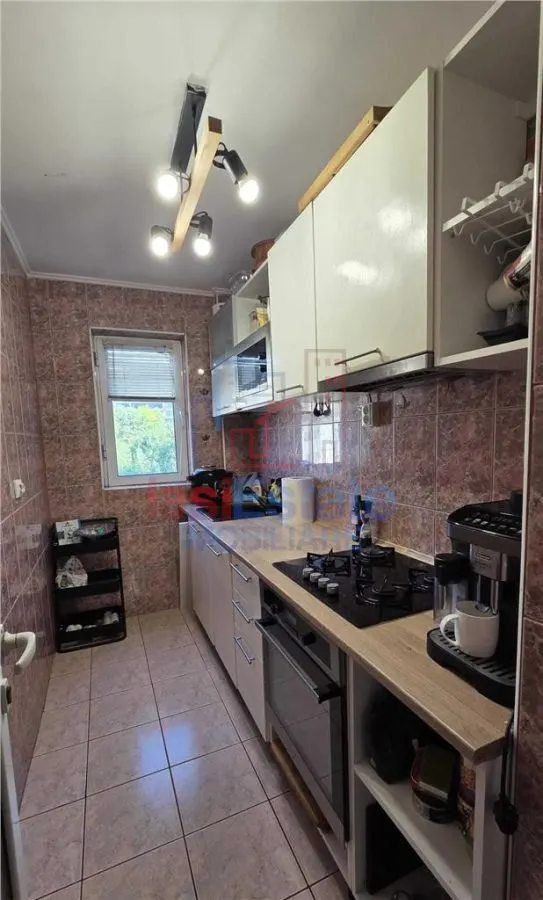 Apartament 2 camere - lift - zonă excelentă – Păcurari - foto 6