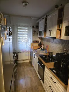 Apartament 3 camere, parter, mobilat și utilat – Podu Roș - foto 4