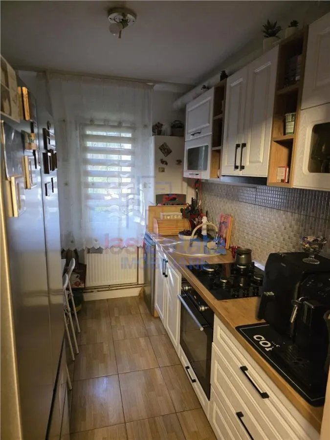 Apartament 3 camere, parter, mobilat și utilat – Podu Roș - foto 4