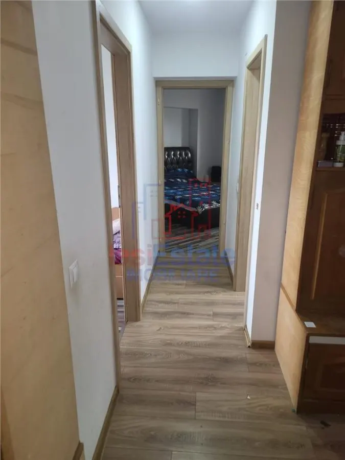 Apartament 4 camere Nicolina - Rond Vechi - foto 3