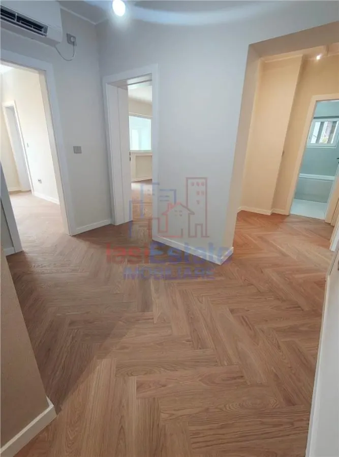 Ocazie - Copou - Parc - Apartament 4 camere cu garaj si boxa - foto 16