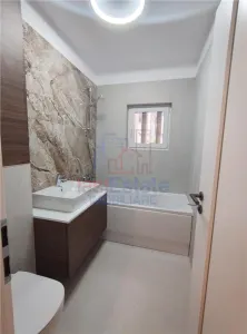 Ocazie - Copou - Parc - Apartament 4 camere cu garaj si boxa - foto 8