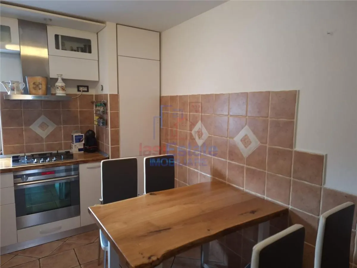Apartament 3 Camere Targu Cucu - Tribunal - foto 22