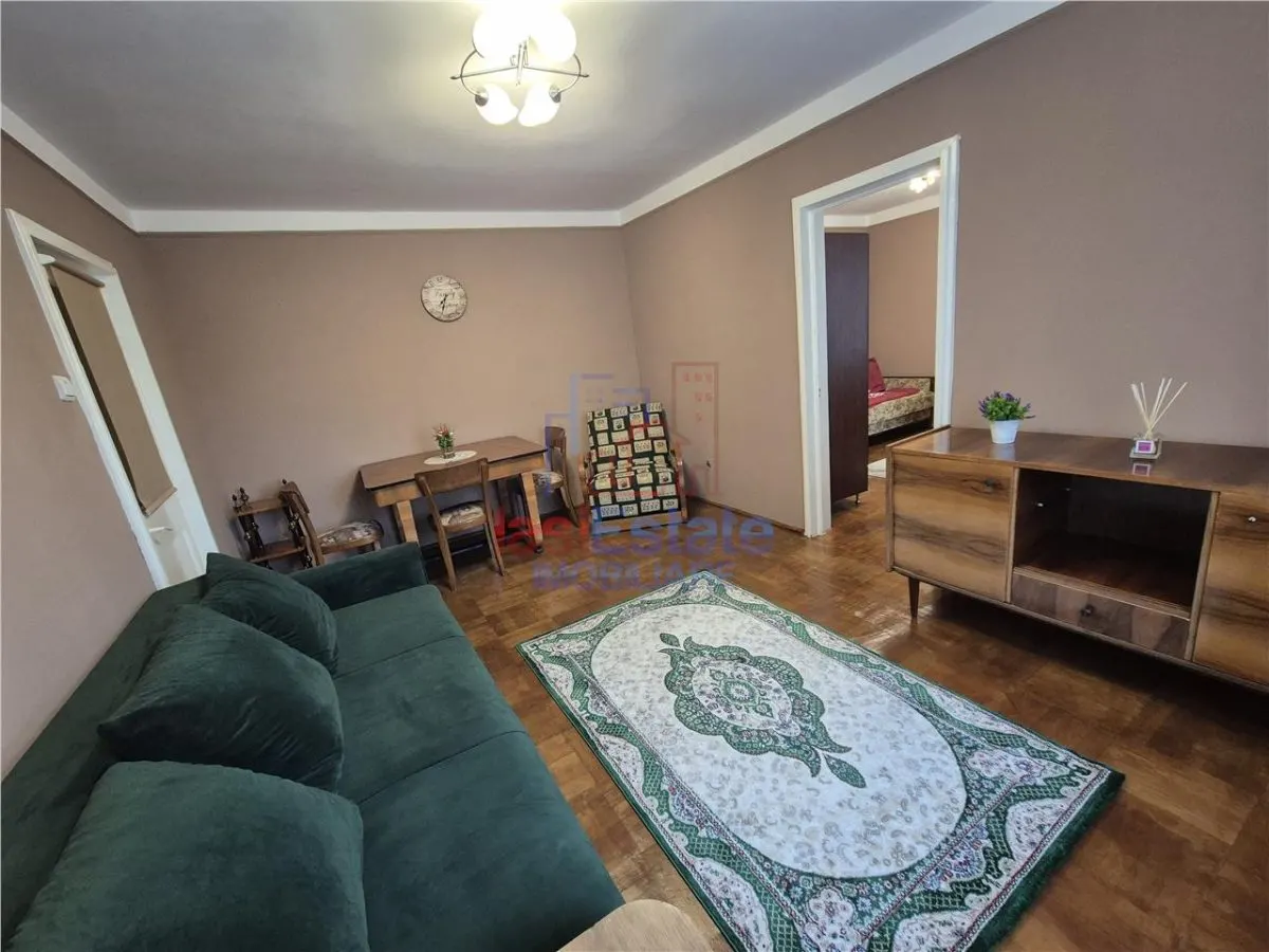 Apartament cu 2 camere Podu Ros - foto 2