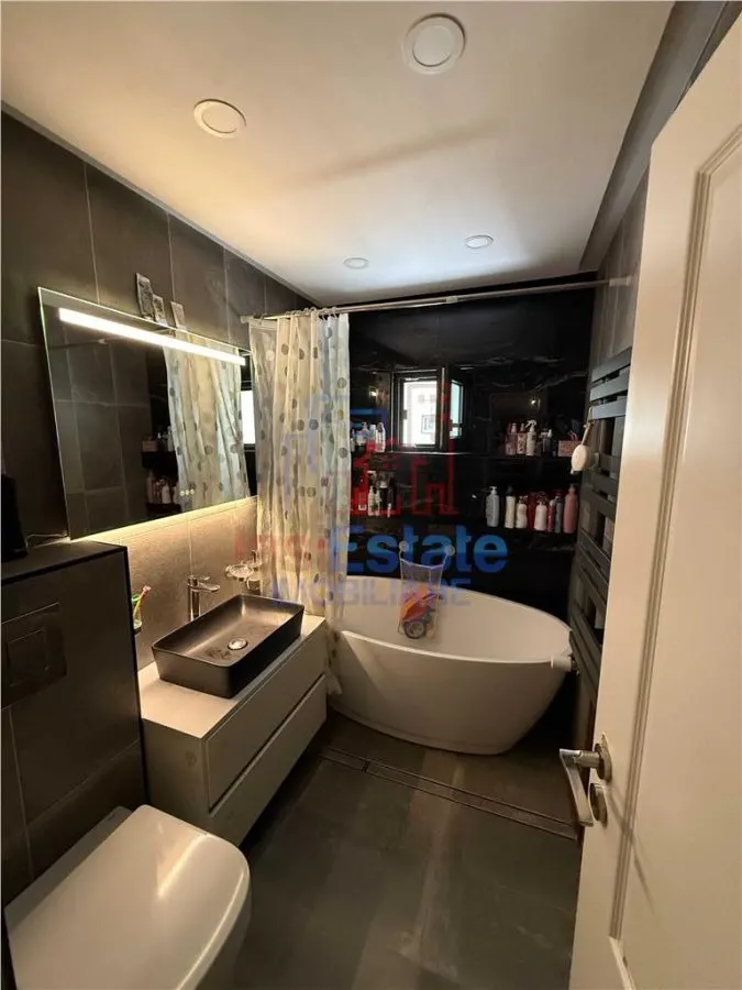 Apartament 3 camere cartier Nicolina - foto 8