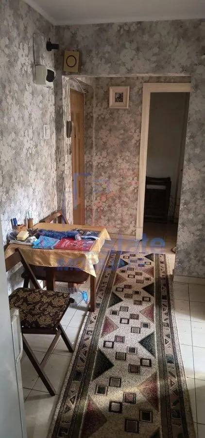Apartament 3 camere zona Tatarasi - foto 1