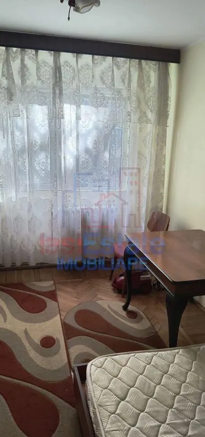 Apartament 3 camere zona Tatarasi - foto 5