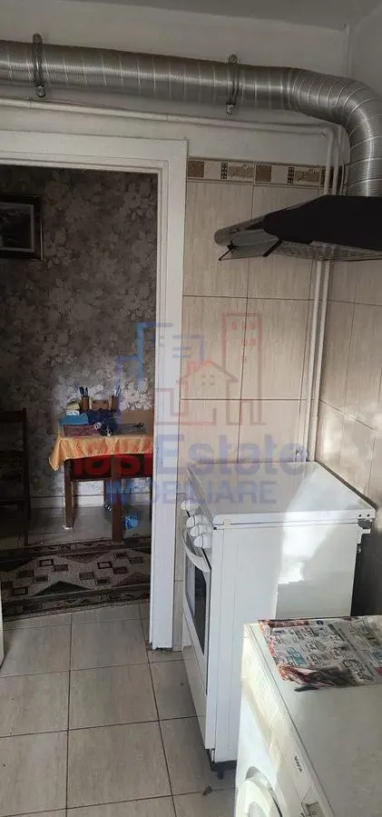 Apartament 3 camere zona Tatarasi - foto 8