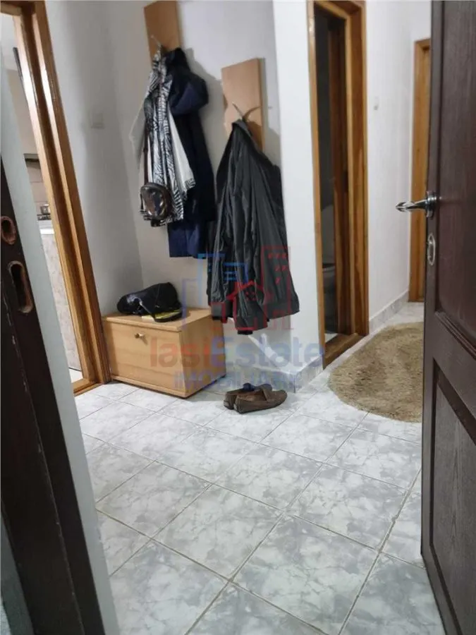 Apartament 4 camere cartier Nicolina - foto 5