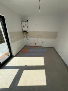 Zona capat CUG apartament 4 camere - foto 3