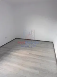 Zona capat CUG apartament 4 camere - foto 6