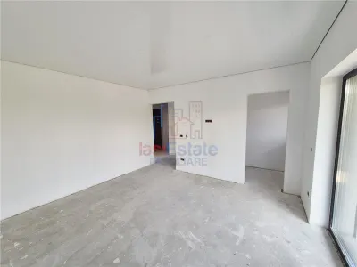 Casa de vanzare cu priveliste frumoasa - foto 10
