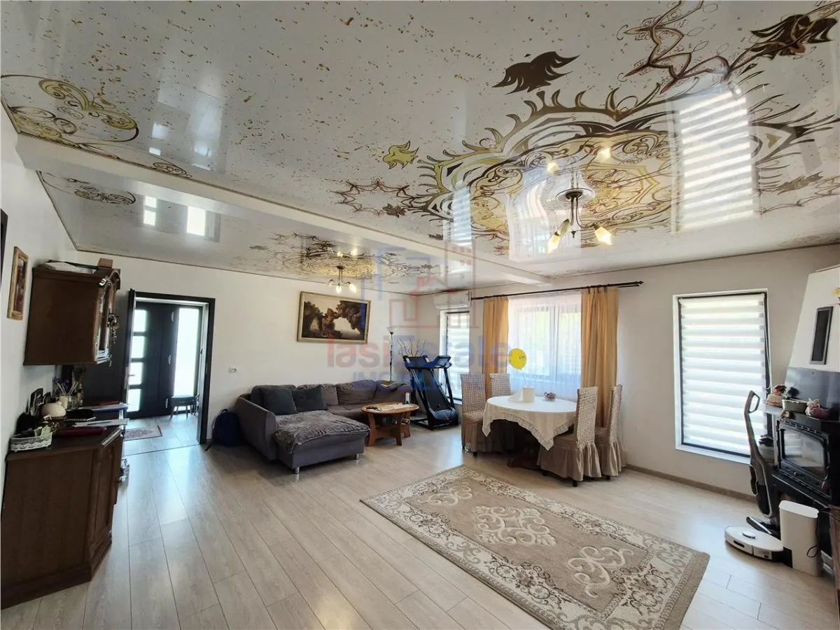 Detached House for Sale in Aroneanu - foto 4