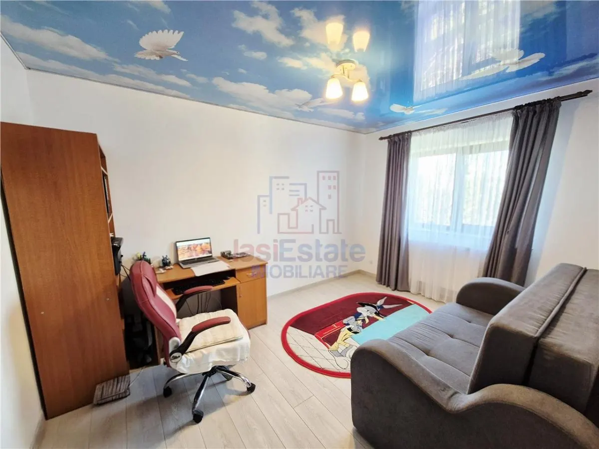 Detached House for Sale in Aroneanu - foto 8