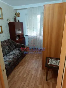 Apartament 3 camere de vânzare în Zimbru – Ideal pentru renovare - Iasi