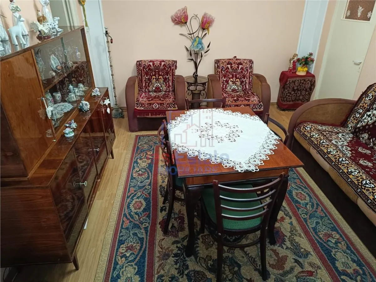 Apartament 3 camere de vânzare în Zimbru – Ideal pentru renovare - foto 4