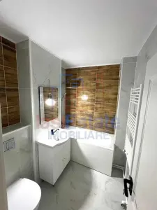 Apartament spațios cu 4 camere în Dacia - foto 5