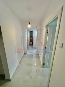 Apartament spațios cu 4 camere în Dacia - foto 7
