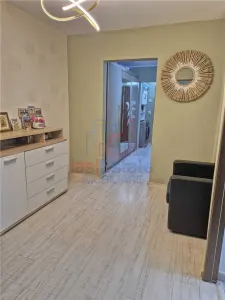Apartament 3 camere zona Nicolina - foto 4