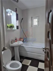 Apartament 3 camere zona Nicolina - foto 6