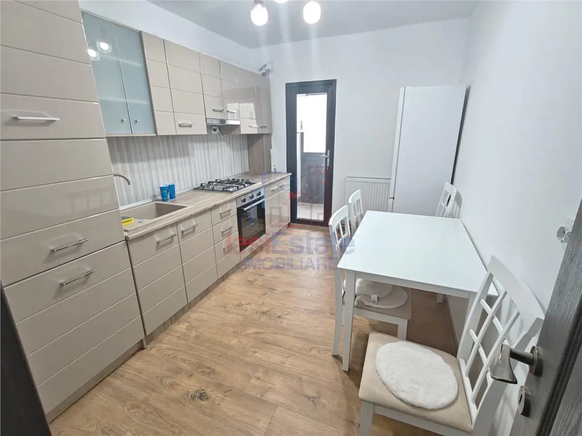 Apartament 3 camere Dacia - Bicaz - foto 9