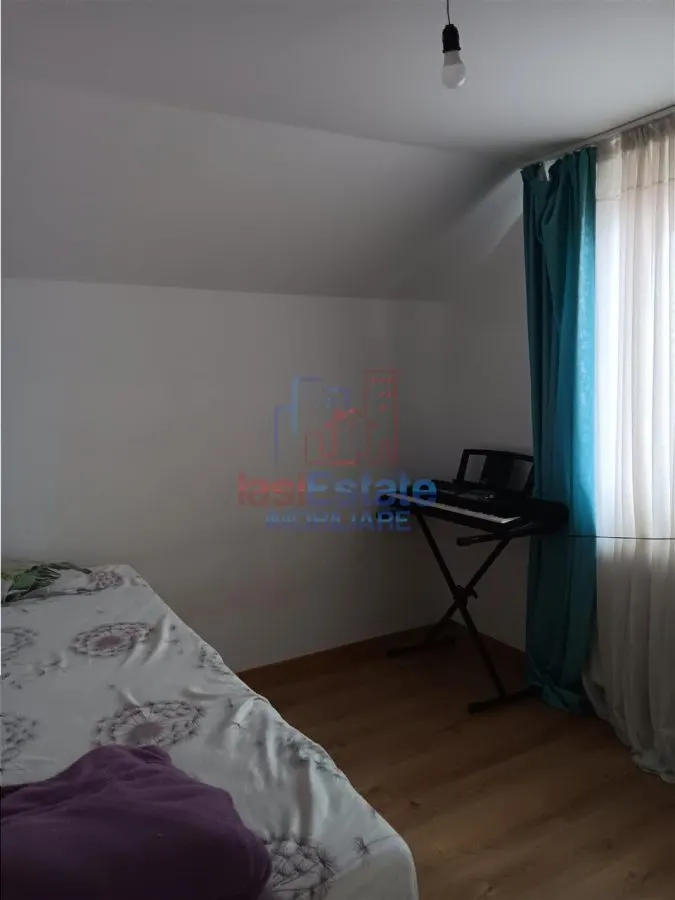 Vila la pret de apartament! Dumbrava Vila P+M Su=120mp Teren 300mp toate utilitatile - foto 8