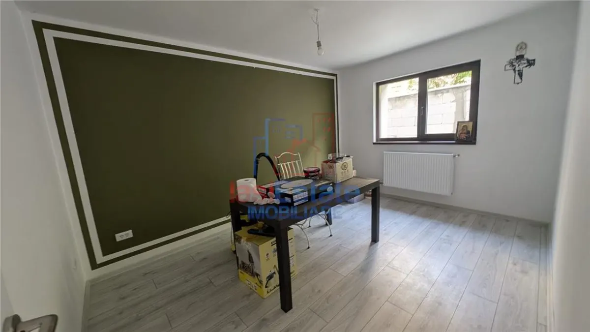 Vila de vanzare in Bucium - Spatioasa, Finisaje Premium - foto 7