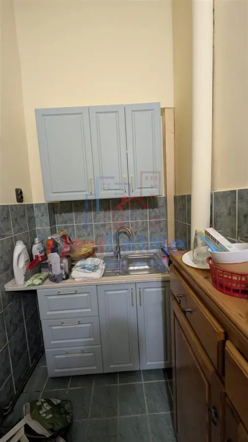 ultracentral vedere Palas, centru 3 camere de inchiriat - foto 3