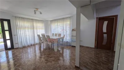 Casa lux mobilata sau partial Bucium - foto 3