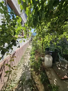 Maison Spacieuse 6 Chambres à Vendre, Maneciu-Ungureni, Prahova – Terrain 551 m² - foto 2