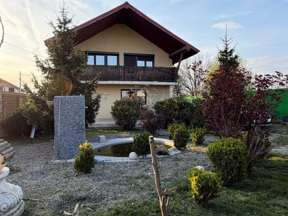Casa de vanzare -Zahanaua zona Lacul Verde - foto 1