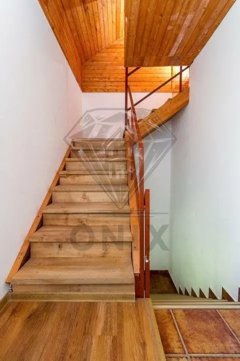 Vila deosebita cu 7 camere si 5 bai, 4290 mp teren, vedere panoramica – Valea Doftanei - foto 15