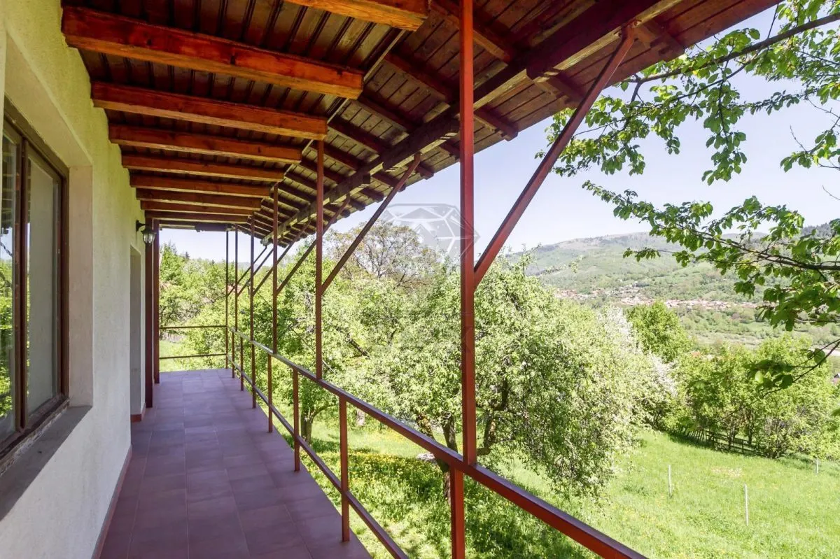 Vila deosebita cu 7 camere si 5 bai, 4290 mp teren, vedere panoramica – Valea Doftanei - foto 20