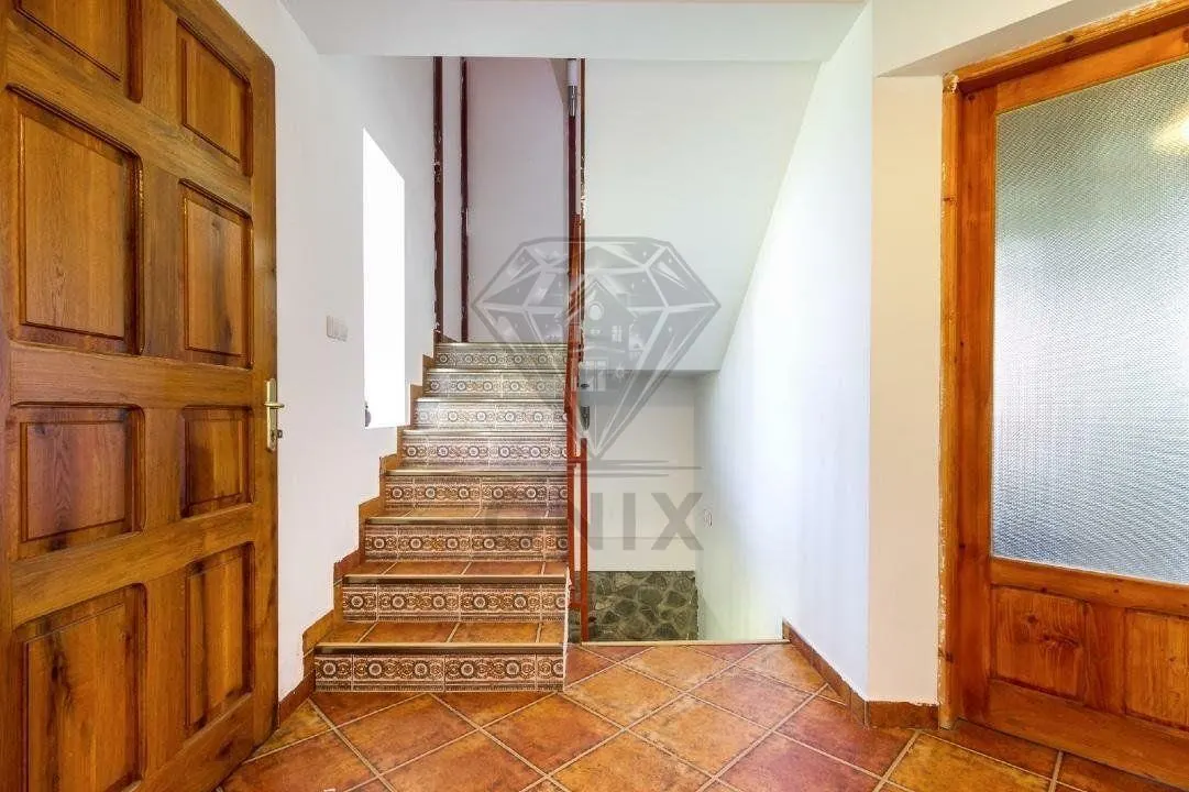 Vila deosebita cu 7 camere si 5 bai, 4290 mp teren, vedere panoramica – Valea Doftanei - foto 23