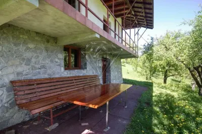 Vila deosebita cu 7 camere si 5 bai, 4290 mp teren, vedere panoramica – Valea Doftanei - foto 9