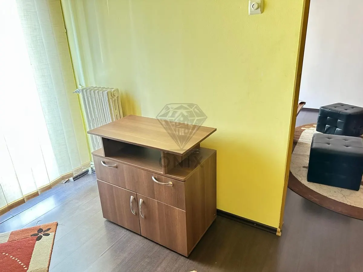 APARTAMENT IN CENTRUL CIVIC PLOIESTI - foto 7