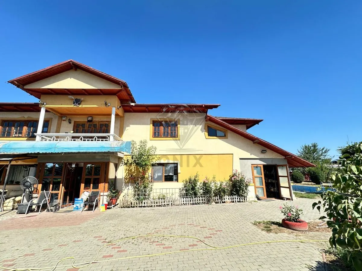 Casa si teren 3567 mp cu piscina, livada si helesteu – Corlatesti - foto 1