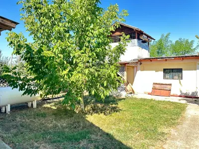 Casa si teren 3567 mp cu piscina, livada si helesteu – Corlatesti - foto 5